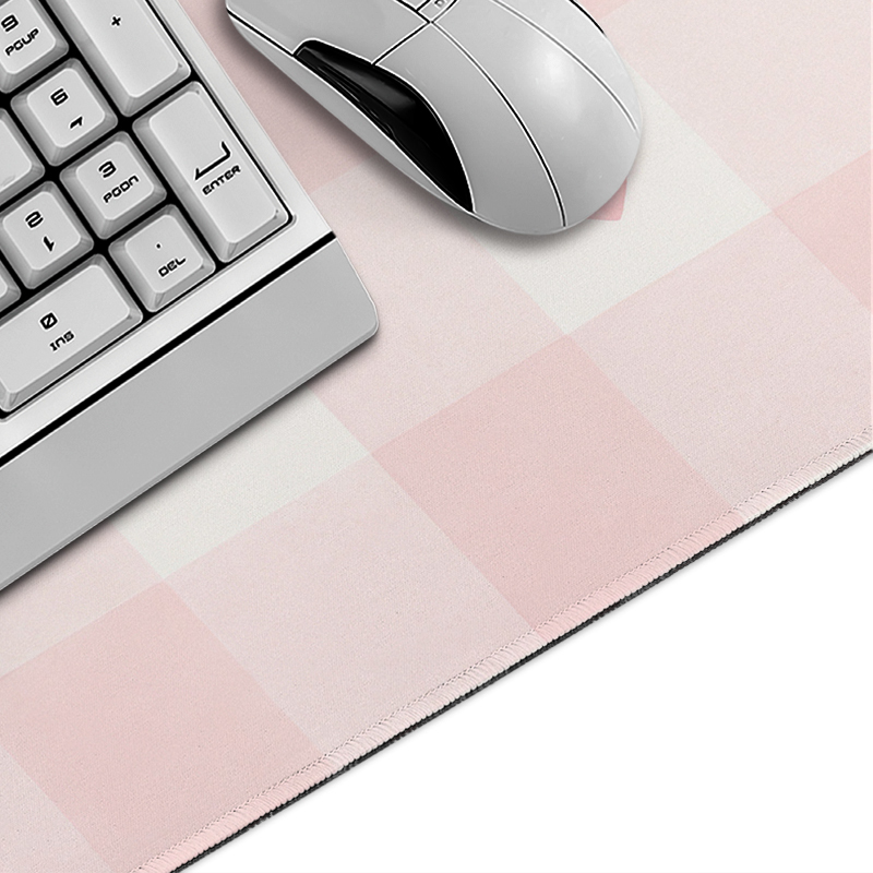 لوحة ماوس كبيرة الحجم بنمط مرب - مراجعة Keyboard Mouse Bundle Gaming وسعره